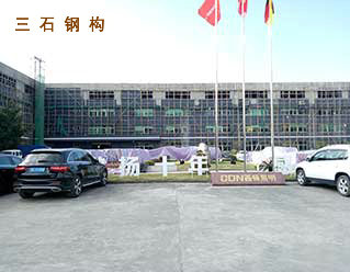 西頓照明多層生產車間