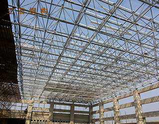 汕尾站候車大廳網(wǎng)架